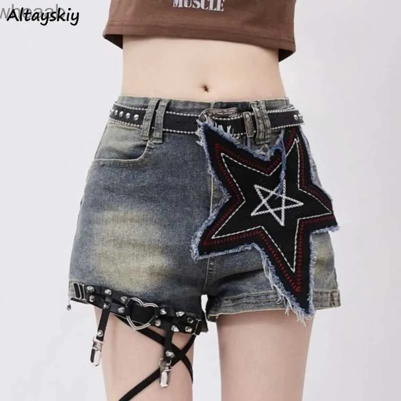 Damesshorts Dames Vintage Denim Shorts Amerikaanse ster Patch Design Zomer Punk Hot Meisjes Street Wear Hip Hop Sexy Wijde pijpen YQ240108