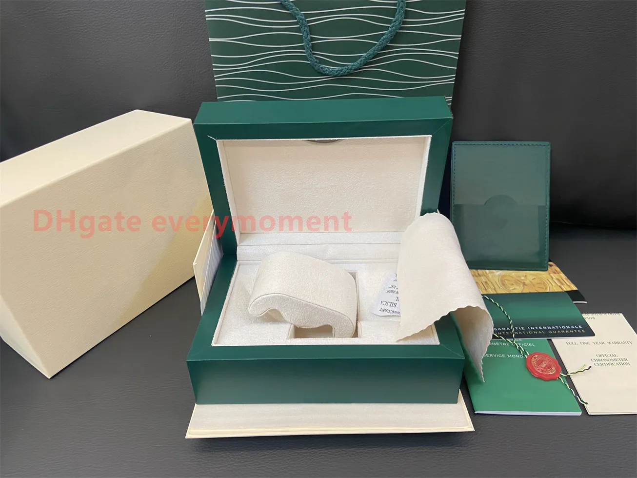 Top grade dark green watch boxes 0.8KG wooden original watch boxes suitable for 126610 126710 126613 126600 handbag with card certificate high-quality watches box-A