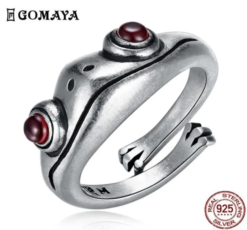 Gomaya 925 Sterling Silver Ring Frog Retro Personality Creative Animal Unisex Red Garnet Frog Open調整可能なリングファインジュエリー27071007