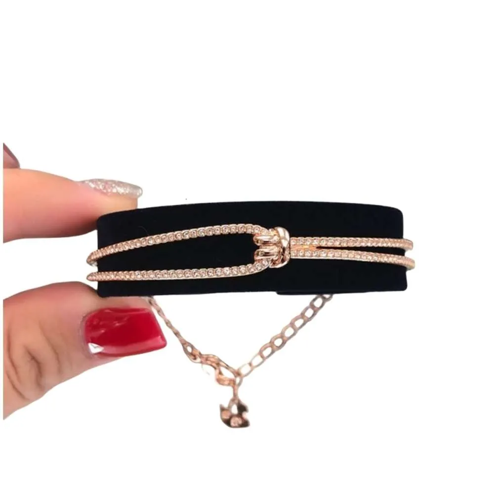 Swarovski Armband Designer Kvinnor Toppkvalitet Bangle Rose Gold Twisted Armband Women's Element Crystal Romantic Knot Armband
