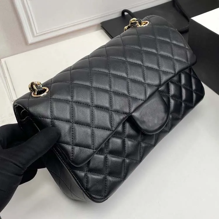 Tasarımcı Çantalar Çanta Omuz Zinciri Crossbody Çantalar Debriyaj Flep Tote Torot Cüzdan Venor İplik Çanta Mektupları Hasp Bel Stripes Deri Katı Hasp Çantalar