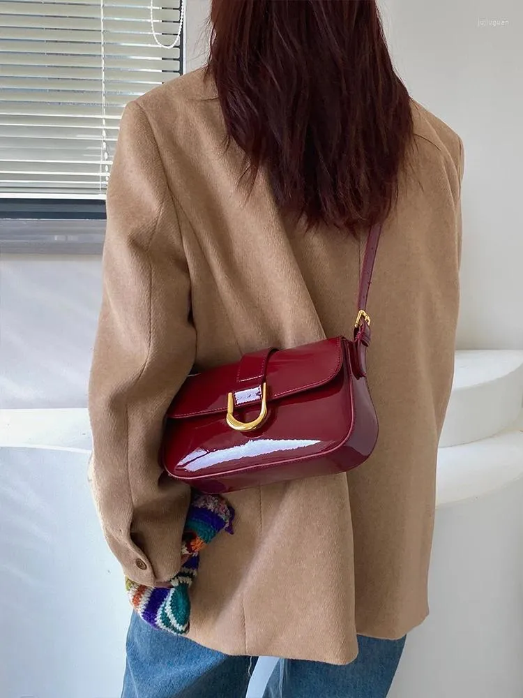 Evening Bags Burgundy Glossy Shoulder Bag For Women 2024 Vintage Hasp Design Soft Leather Handbags Ladies Fashion Crossbody From 18 5 DHgate