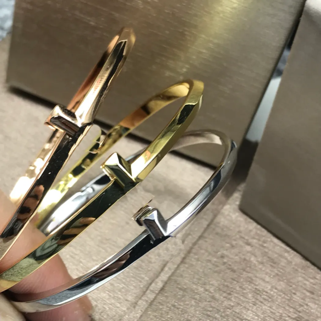 Designer de luxe en argent sterling T bracelet bracelet diamant bracelets femmes hommes marque bijoux pour la fête de mariage cadeau de la Saint-Valentin de qualité supérieure avec boîte