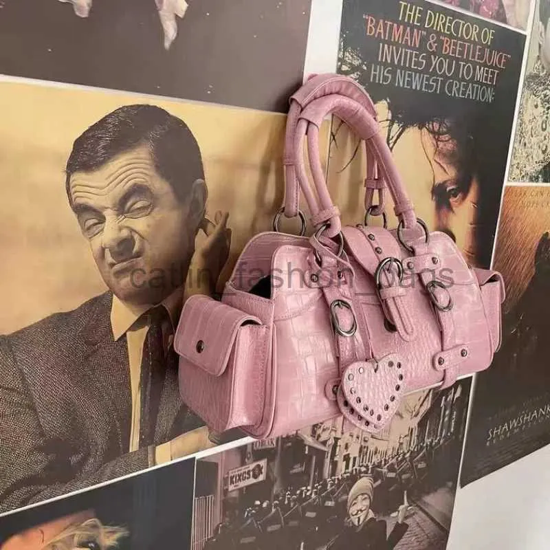 Omuz çantaları Xiuya Vintage Biker Çantası Y2K Hippi Amerikan Sokak Stili Kalp Pembe Çantası Yeni Gelişmiş Deri Designercatlin_fashion_Bags