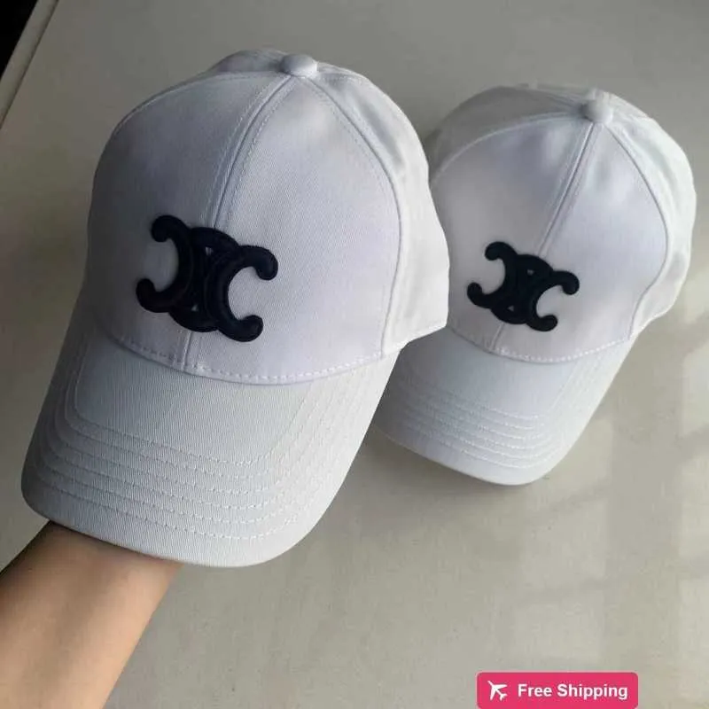 Designer Ball Caps C Family Triomfboog Groot Label Eend Tong Hoed Casual Heren en Dames Hoed Brede rand Baseball Hoed Groot hoofd Taille Diepe bovenkant J85E