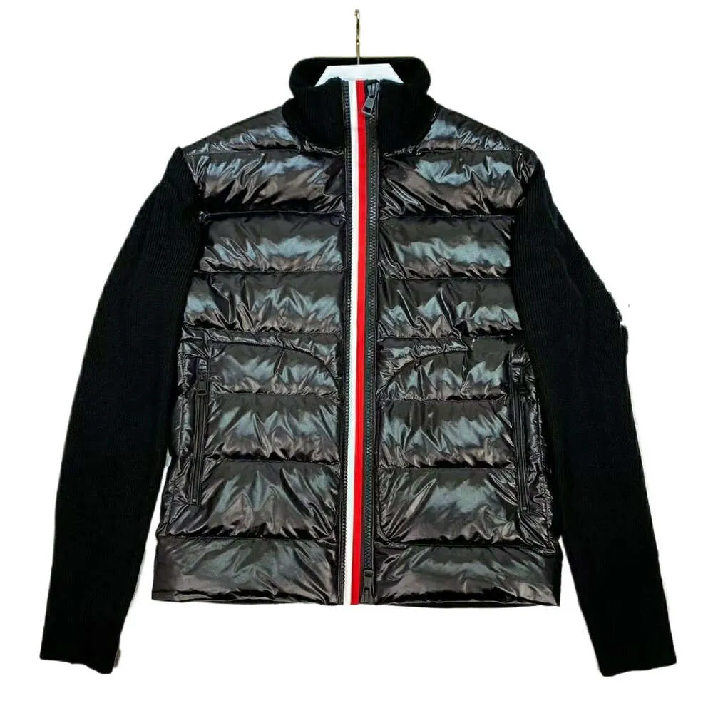 2024 Otoño e invierno Nuevo M Monger Down Jacket Hombres y mujeres Casual Mangas de punto ligeras Bloqueo de color Cuello alto Slim