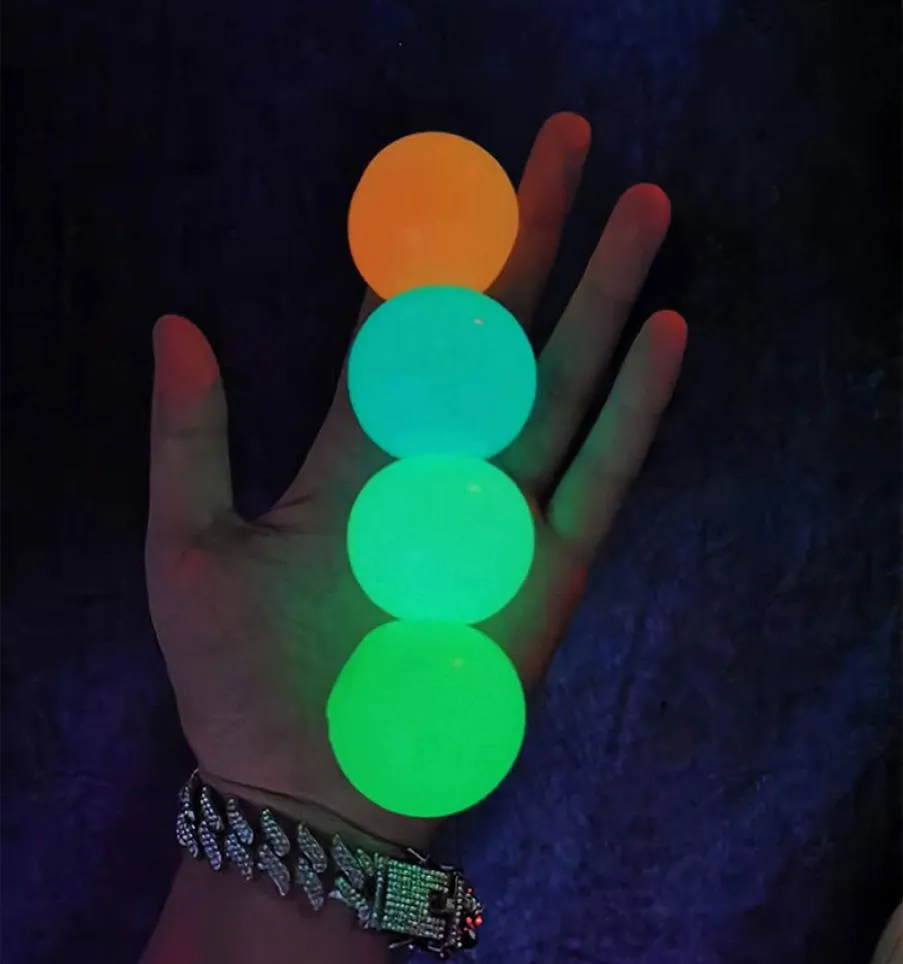 Ceiling Ball Luminescent Stress Relief Sticky Ball Stick to the Wall and Fall off Slowly Squishy Glow Toys for Kids Adults Party G4673414