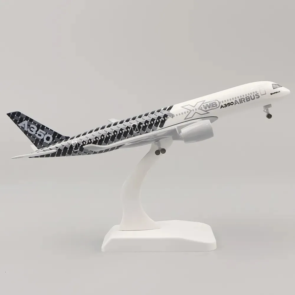 金属航空機モデル20cm 1 400オリジナル航空機形状A350メタルレプリカランディングギアホイール装飾品装飾品240108