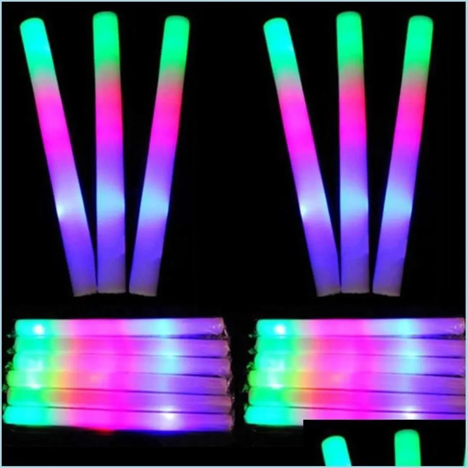 Dekoracja imprezy Dekoracja imprezy 12 15 24 30 60 90pcs Glow Sticks RGB LED LED w ciemnym świetle fluorescencyjnym na ślub Conce278v