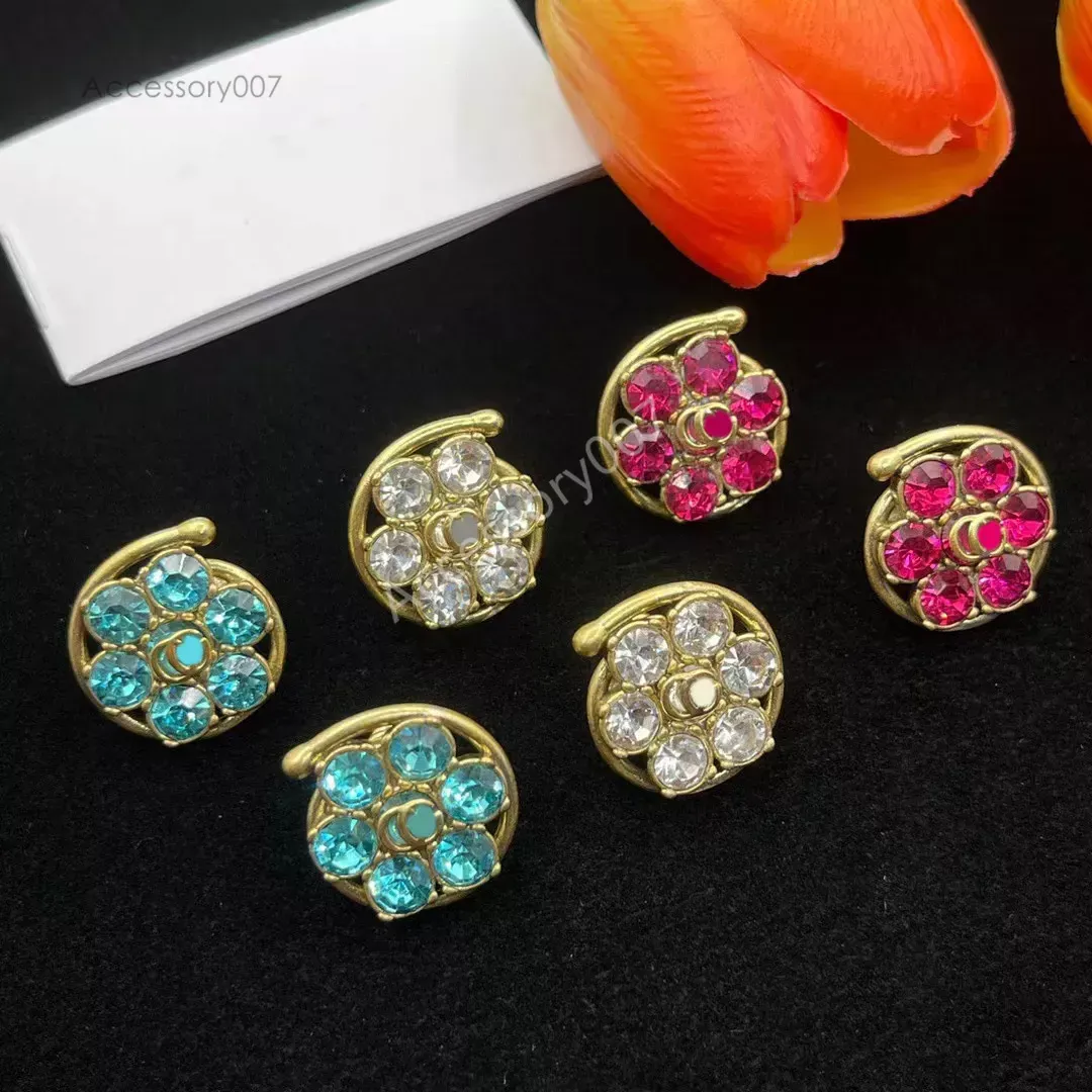 orecchini di gioielli firmati Orecchini di design di lusso Orecchini a bottone 5 diamanti colorati orecchini di diamanti lucidi da donna da indossare come regalo di nozze di gioielli G con scatola
