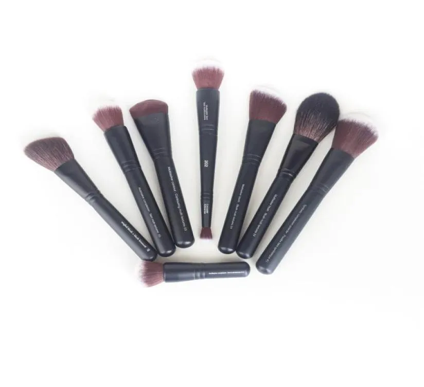 Classic Must Have MultitaskerConcealer Complexion Blush Contour Powder Brushes 40 43 45 455 54 55 DoubleEnded 202 Makeup Brush 8930695