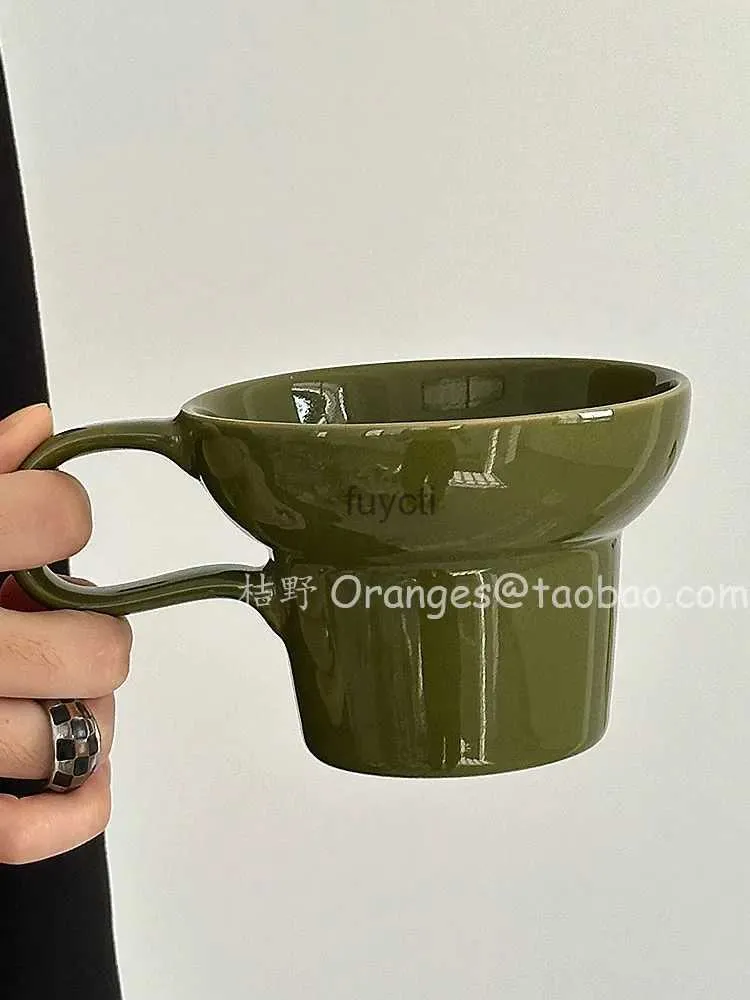 Mugs Mugs Retro Green Wide Mouth Ceramics Water Cup Coffee Original Gift Handle Irregular Soild Tableware Simple Household YQ240109