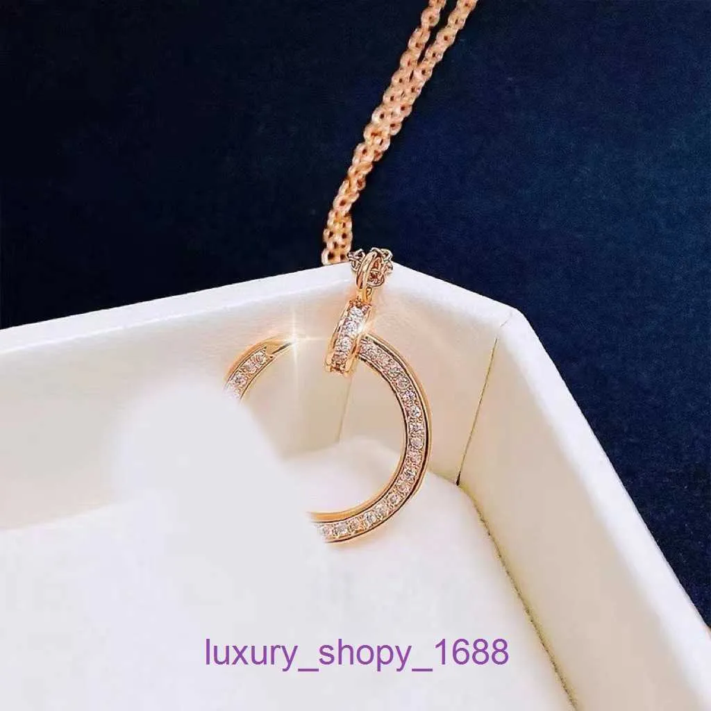 Pendant Necklace Car Tires's Collar Designer Jewelry Classic Curved Hook and Nail något inlagd med Diamond Pendant CollarBone med Original Box