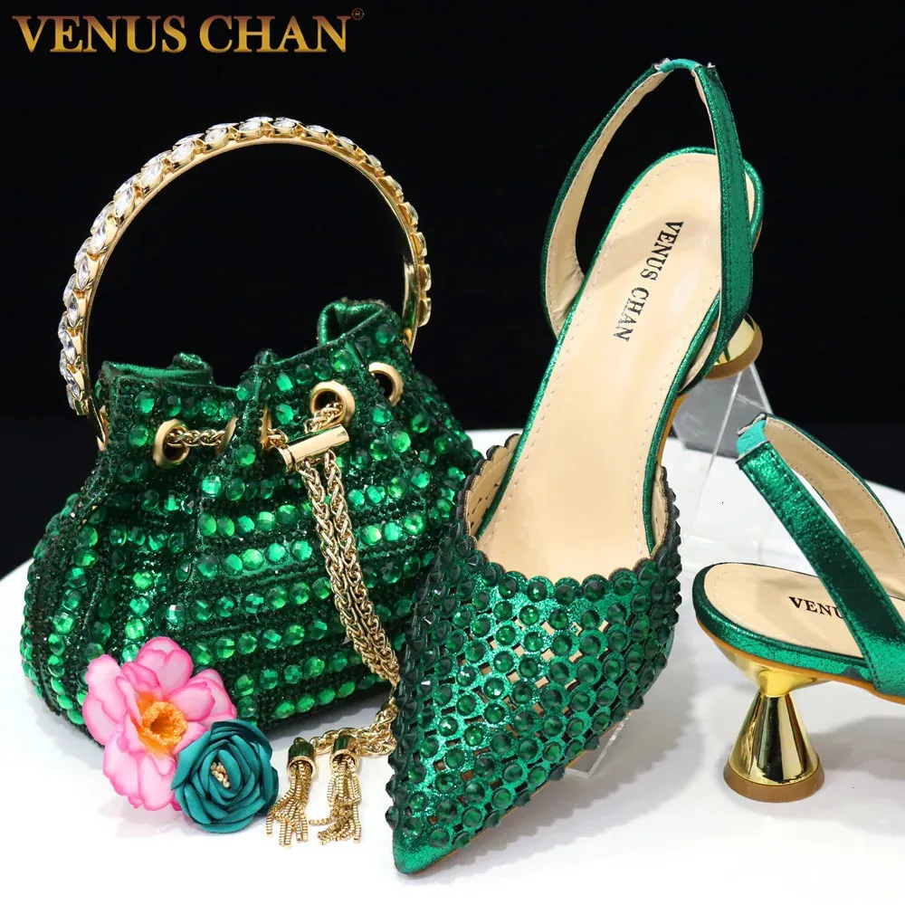 Chan High Heels For Lady Luxury Designer Green Kolor Full Diamond Spiczasty palec ślubny buty i torba ustawiona na imprezę 240109