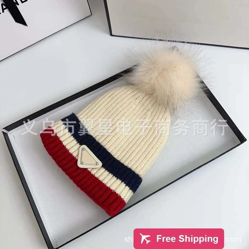 Projektantki Ball Caps Wysokiej jakości celebrytka internetowa jesień i zima R Family Odwrócony trójkąt wełniany kapelusz dziecięcy Koreańska wersja Modna ciepła wełniana piłka Co