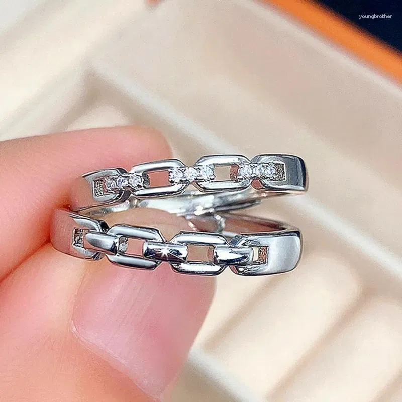 Clusterringen Huitan Hoogwaardige zilveren kleur vingerring voor liefhebbers Eenvoudige stijlvolle kettingbanden Paar cadeau Dames Heren Trendy sieraden