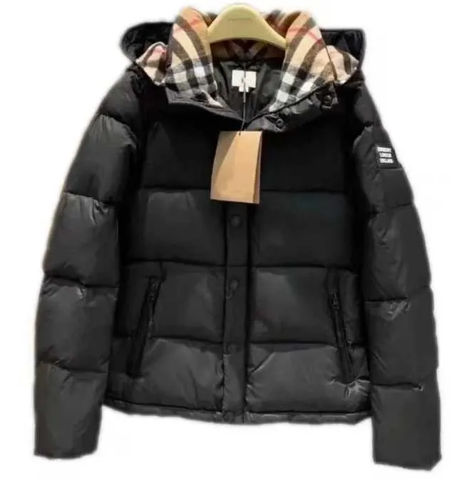 Down Puff Jacket Designer Men's Bright Matte Style Stylowa ciepła zima luksusowa marka luksusowa marka z kapturem Zakapor Zagężenie ciepłe ubranie Casual Outdoor 24 R645