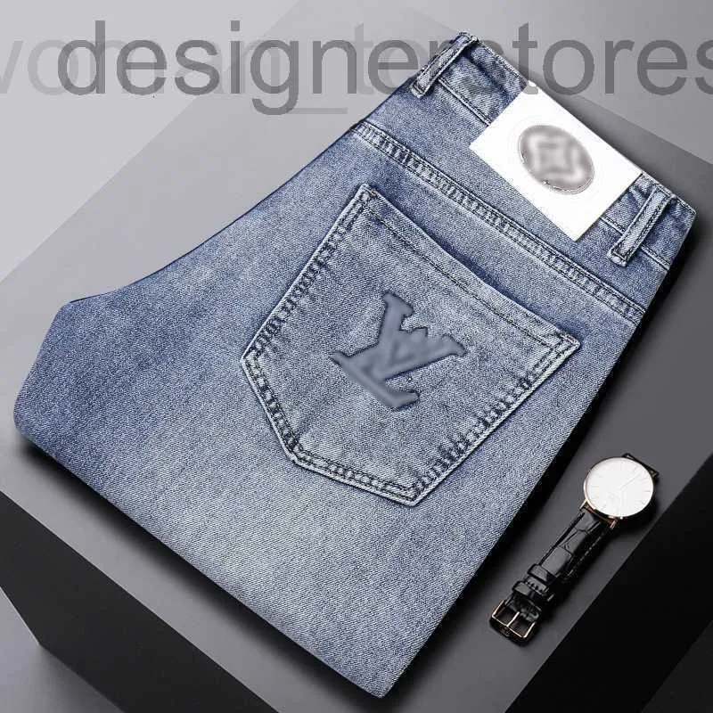 Jeans para hombres Diseñador Jeans estampados bordados Primavera para hombres Nueva tendencia Pantalones delgados Moda P9QS L4E4