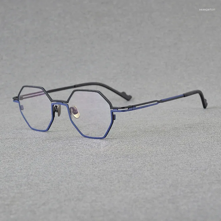 Okulary przeciwsłoneczne Ramy Wysokaj czyste tytanowe szklanki kwadratowe Japońska rama dla mężczyzn Kobiety Optyczne Projektowne okulary recepty