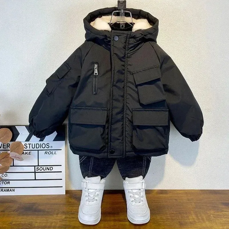 Veste d'hiver en coton pour garçons, manteau à capuche noir, vêtements d'extérieur pour enfants, Parka rembourrée pour enfants de 38 ans, combinaison de neige 240108