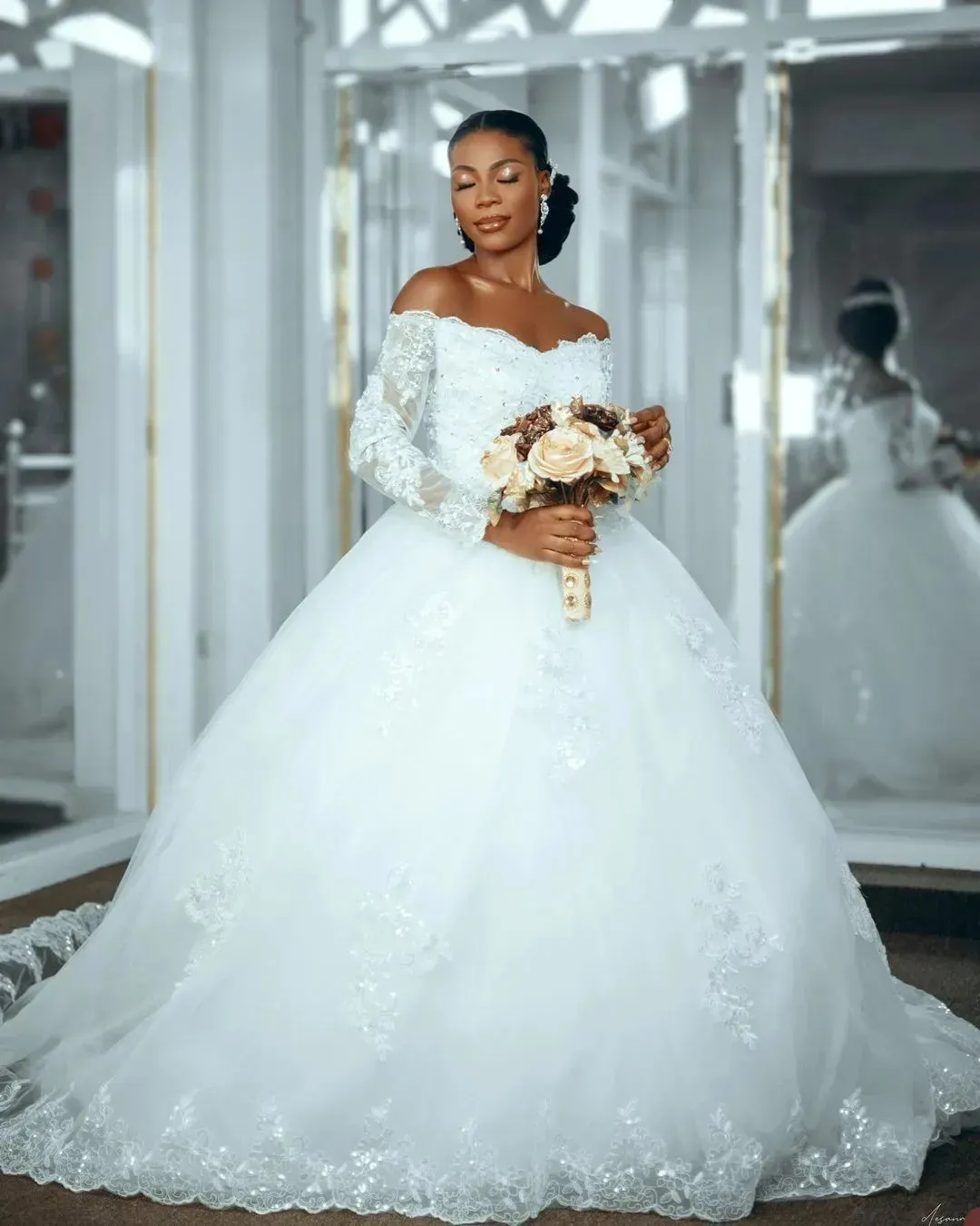 Gorgeous A Line Wedding Dresses Off The Shoulder Long Sleeves Beaded Lace Appliques Ivory White Tulle Bridal Gowns Court Train Lace Up Plus Size Bride Wear 2024 From 118 03 DHgate