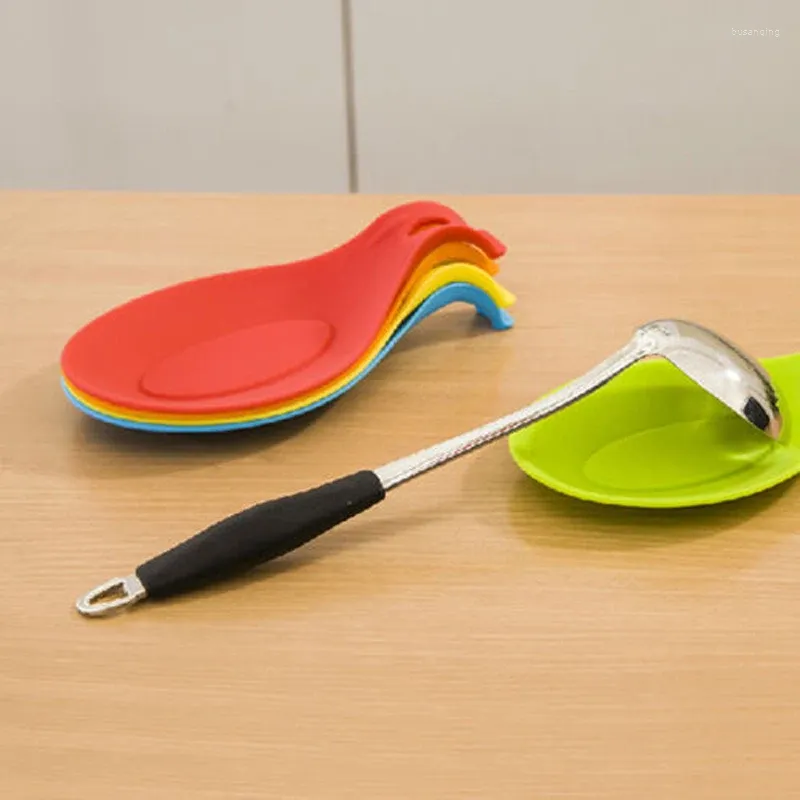 Utensili per tappetino multiuso per la cucina Tovaglietta isolante in silicone Resistente al calore Metti un cucchiaio Accessori