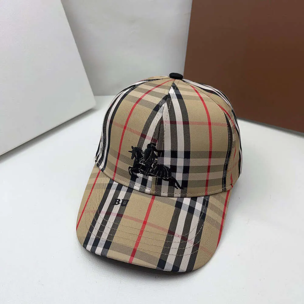 Cappelli firmati di lusso uomo donna berretto da baseball ricamato donna estate casual casquette cento prendi protezione cappello da sole cappelli classici di marca di alta qualità