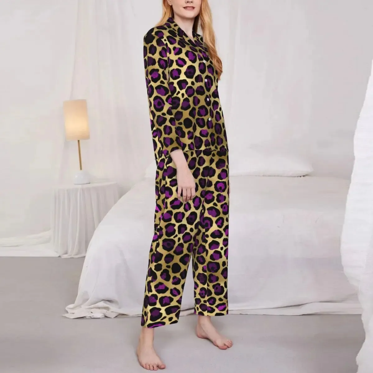 Leopard Print Sleepwear Autumn Purple and Gold Vintage Oversized Pajama Sets Women Long Sleeves Retro Night Graphic Nightwear 240108