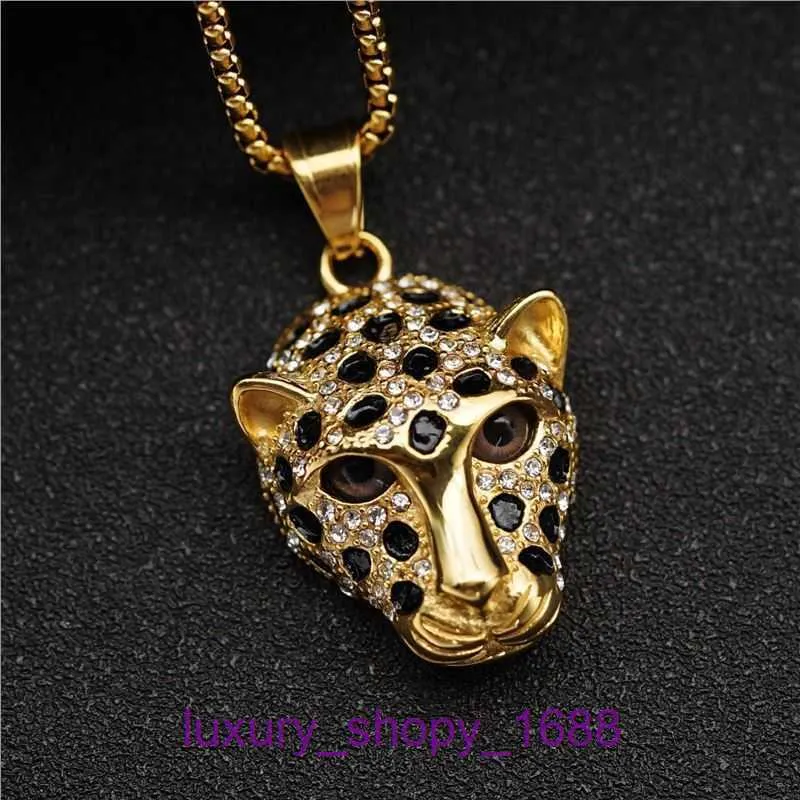 Collar de amuleto para neumáticos de automóvil Joyería fina de lujo Joyería de moda Hip Hop Chapado en oro Diamante completo Ojos marrones Colgante de cabeza de leopardo con caja original