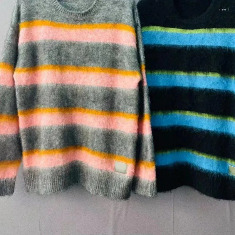 Suéteres de mujer 2024 Otoño e Invierno versátil moda Casual rayas Mohair Jersey de punto de manga larga/cárdigan