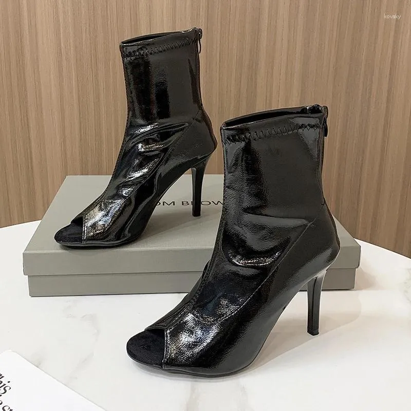 Sandálias 2024 botas legais moda preto patente couro dança sapatos peep toe back zíper salto alto mulheres grandes 35-43