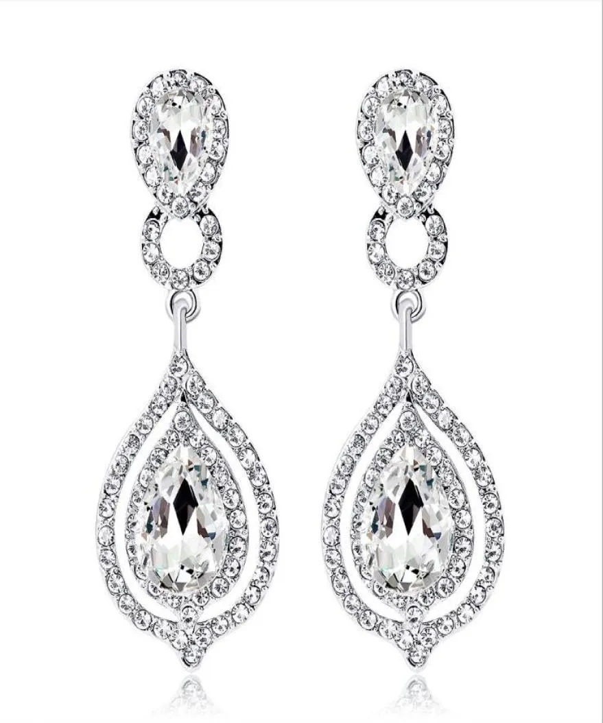 2021 Nya lysande modekristaller Brudörhängen Rhinestones Long Drop Earring For Women Bridal Jewelry Wedding Present till Bridesma3347643