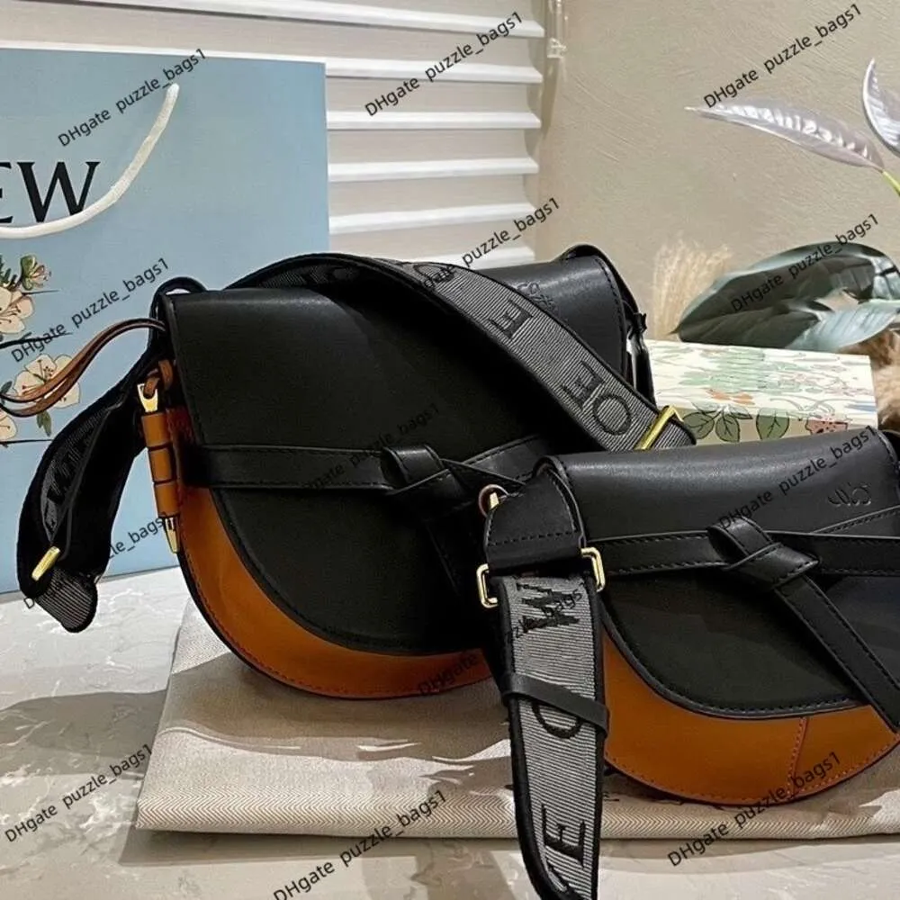 Top-Designer-Saddle-Taschen Damen-Umhängehandtasche Geldbörse Lowee High-End-Leder-Clamshell-Tragetasche mit Vintage-Schleife Luxus-Umhängetasche mit Alphabet-Stickerei und breitem Riemen