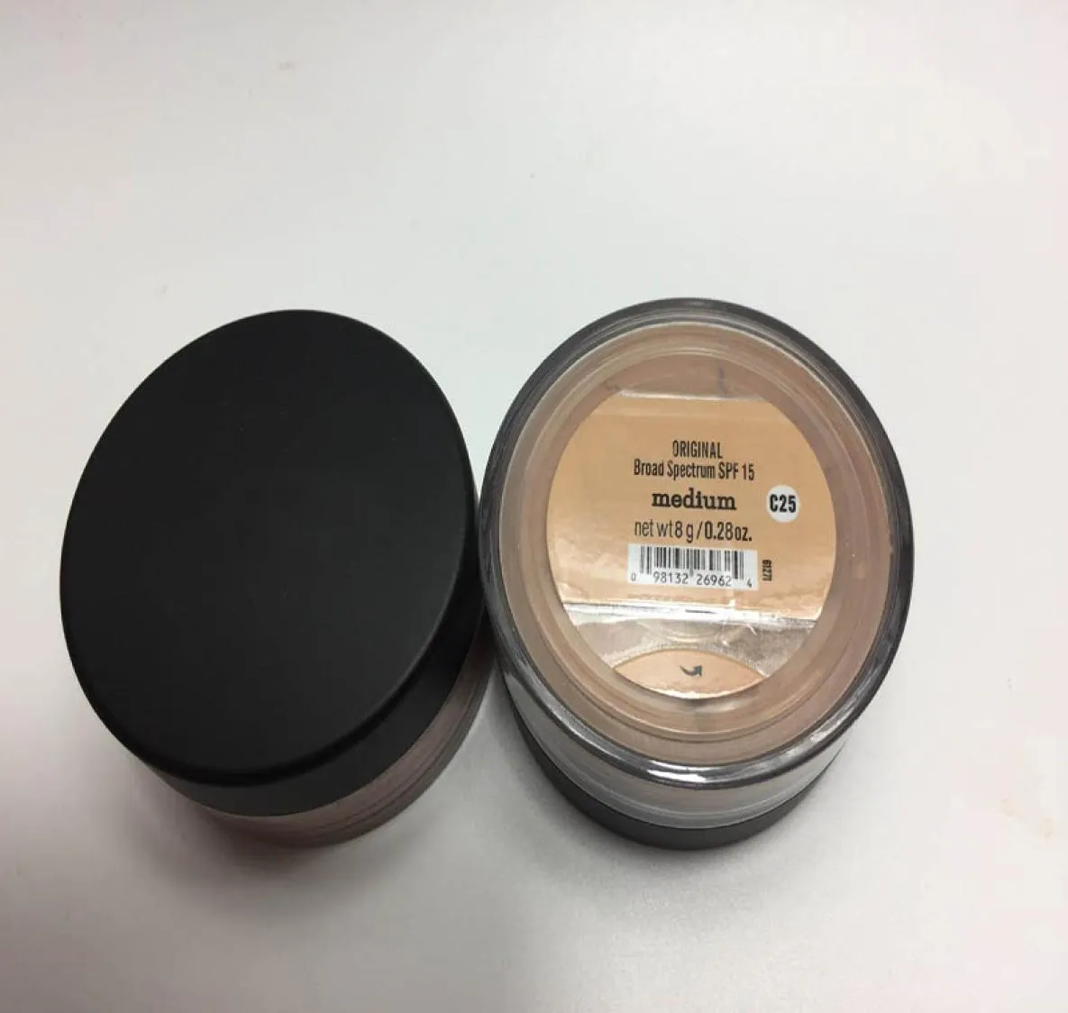 Minerals Foundation Loose Powder 8G C10 Fair8G N10 Dość Light8G Średni C258G Średni beżowy N209G Mineral Veil 8G Golden6963304