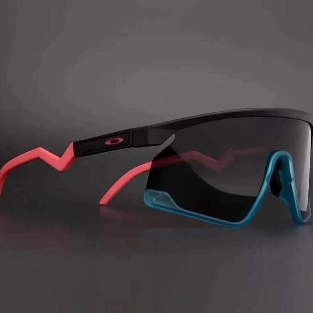 Óculos de sol Designer Bicicleta de ciclismo de rocha esportiva de ciclo esportiva polarizada de três peças, executando os óculos de sol à prova de vento e à prova de areia de alta qualidade UV 036