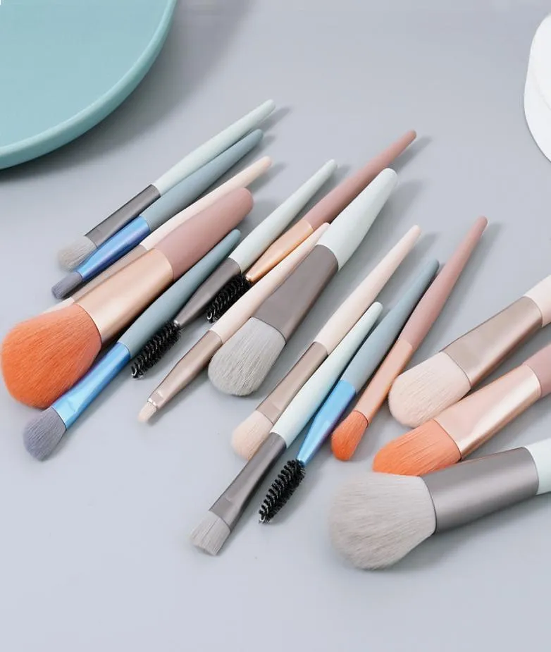 8pcs Makeup Brushes Tool Set Cosmetic Powder Eye Shadow Foundation Founding Beauty Make Up Brush6188333
