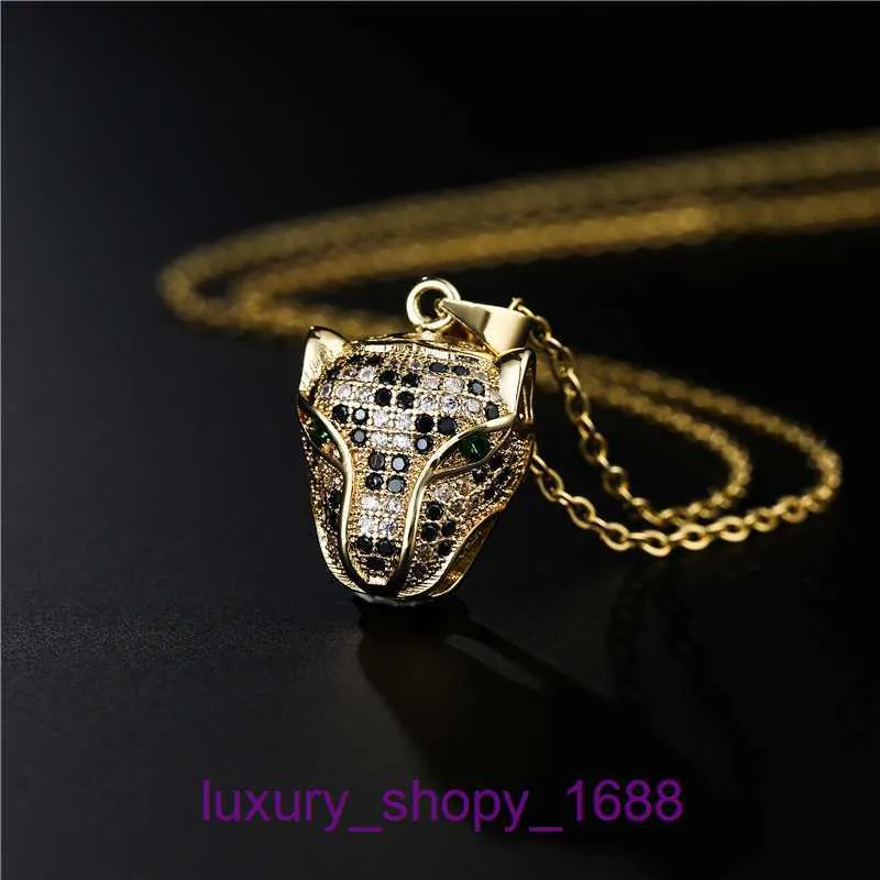 Collier d'amulette de pneus de voiture de luxe bijoux fins 2024 nouveau cuivre micro incrusté de zircon exquis tête de léopard pendentif collier en or véritable avec boîte d'origine