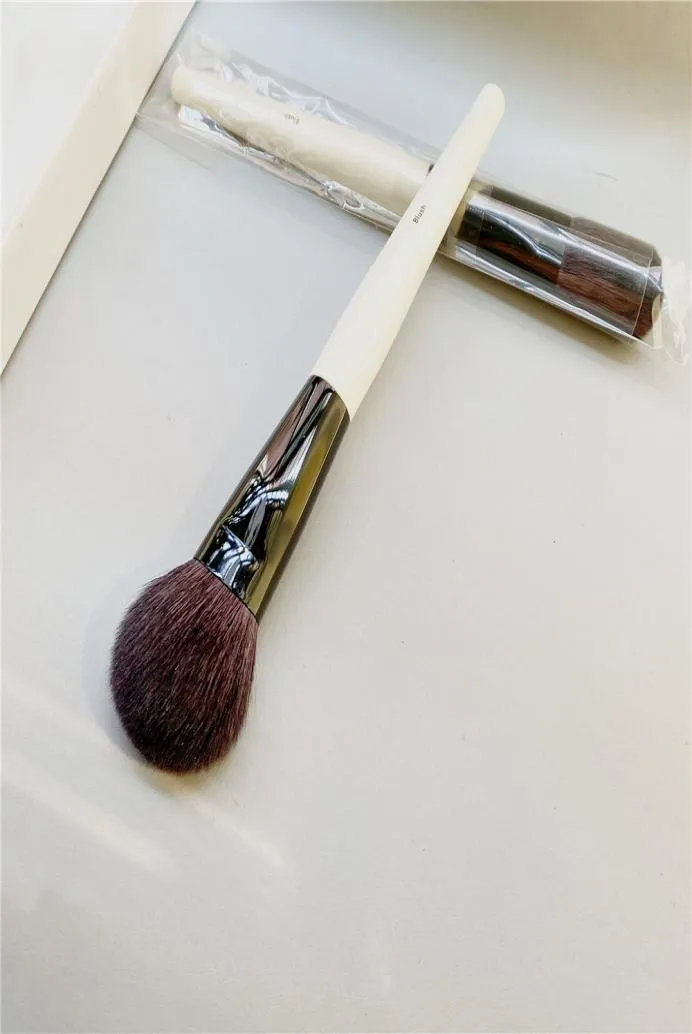 Blush pinceau de maquillage Luxe doux naturel poils de chèvre rond joue poudre surligneur beauté cosmétiques brosse Tool6680887
