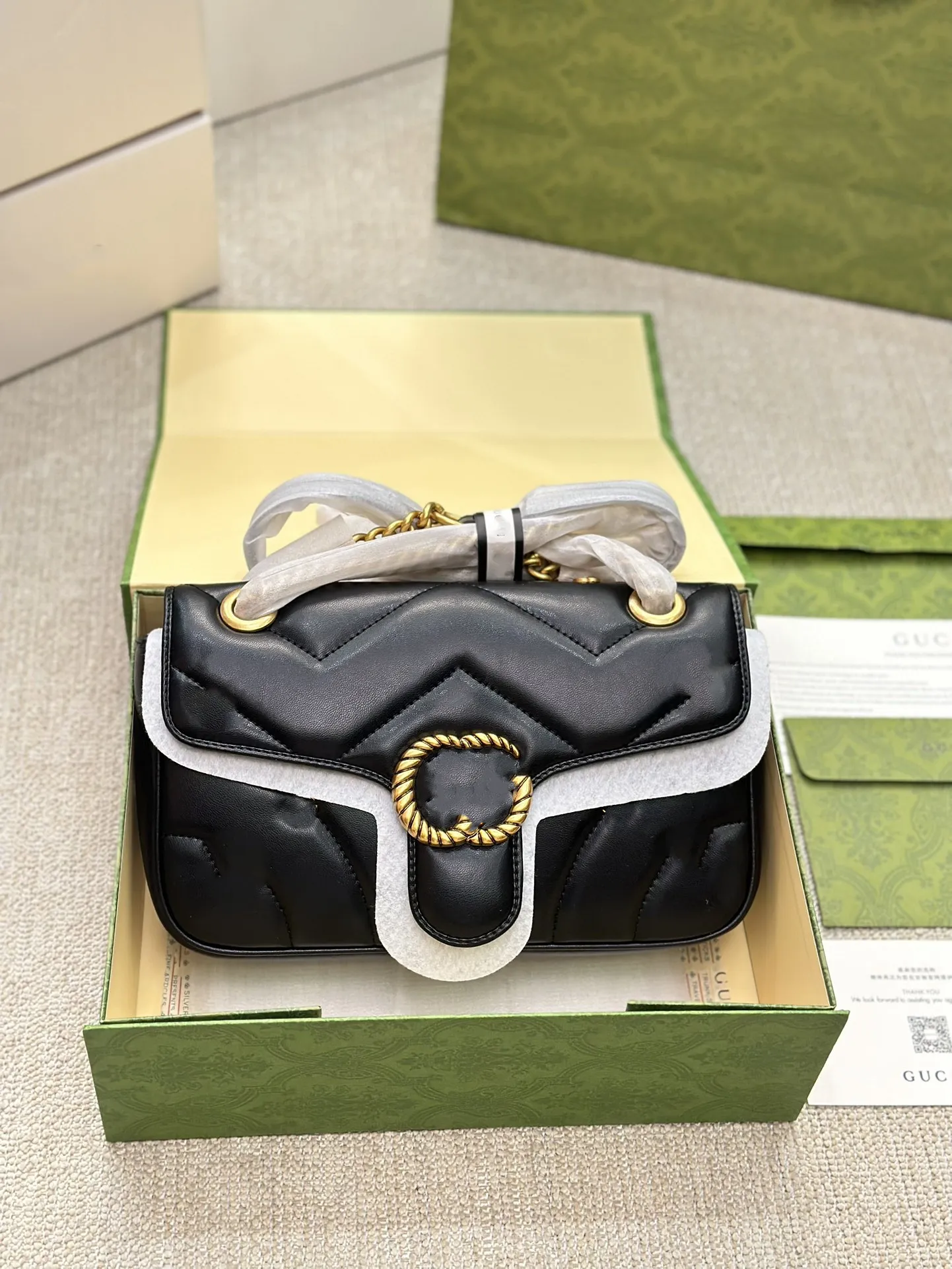 Fashion Trend Marmont Sliding chain strap Shoulder Bags Designers matelasse V-shaped leather Quilting rivet Crossbody women luxury Leisure Double handle handbag