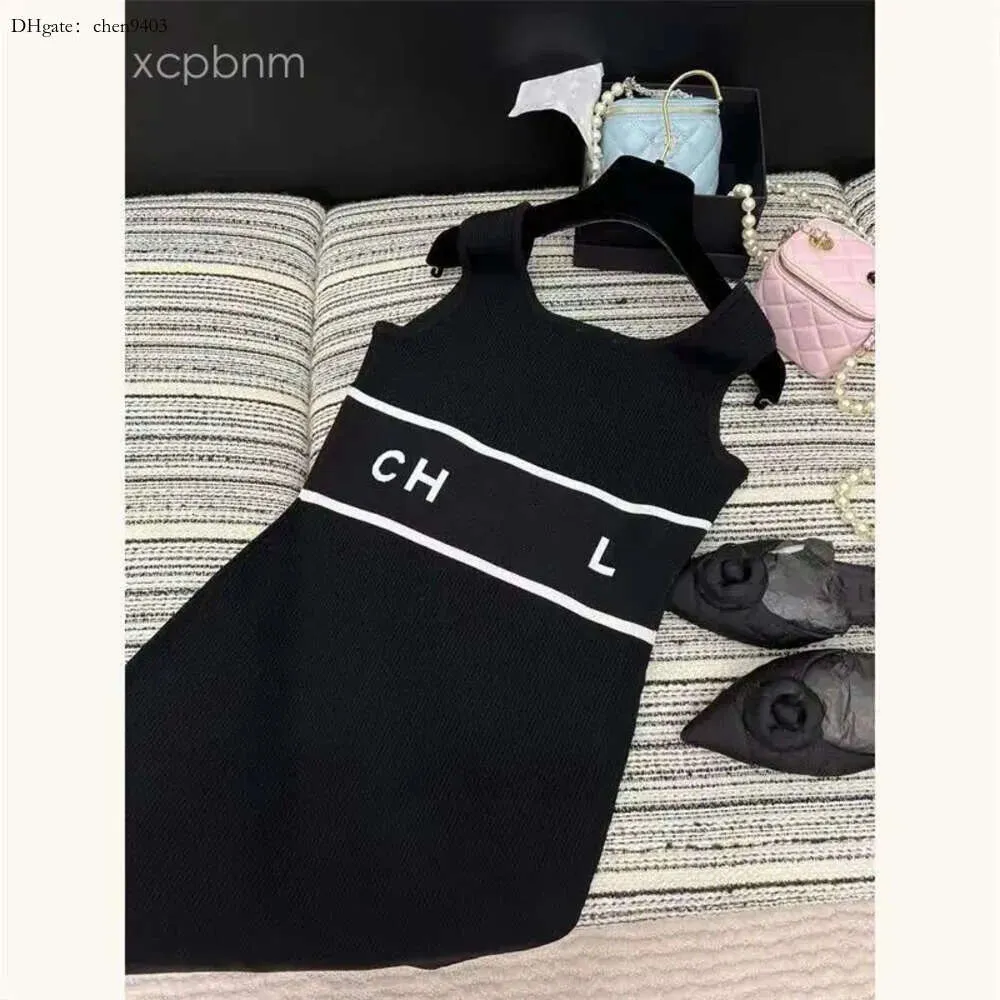 Designer Printing Cc Channel Women's Dresses Fashion Panelled Dress Womens Casual Sleeveless Long-skirts Vintage Blouse Long-skirt Lady Outwears