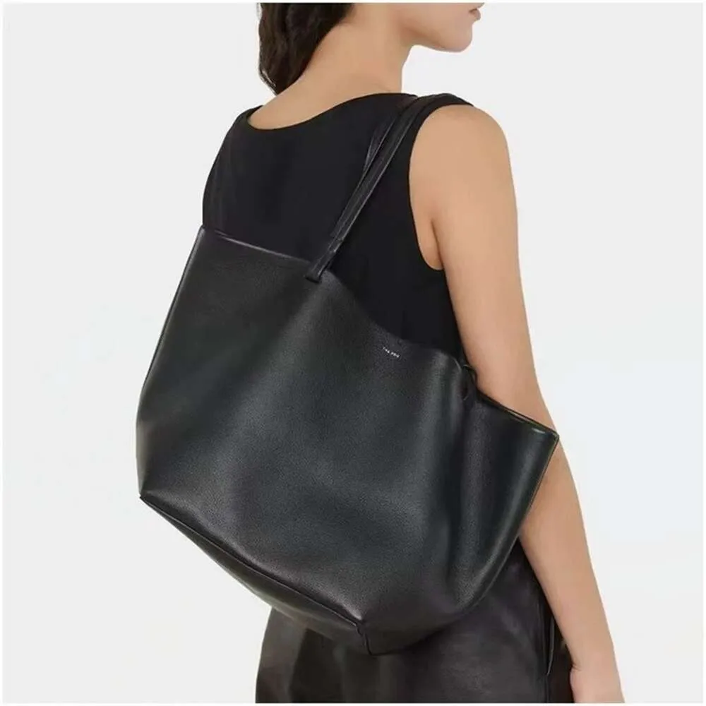 The Row Fashion Versatile Top Layer Cowhide Park Tote Sac grande capacité Mère de banlieue et enfant Bag Femmes de haute qualité