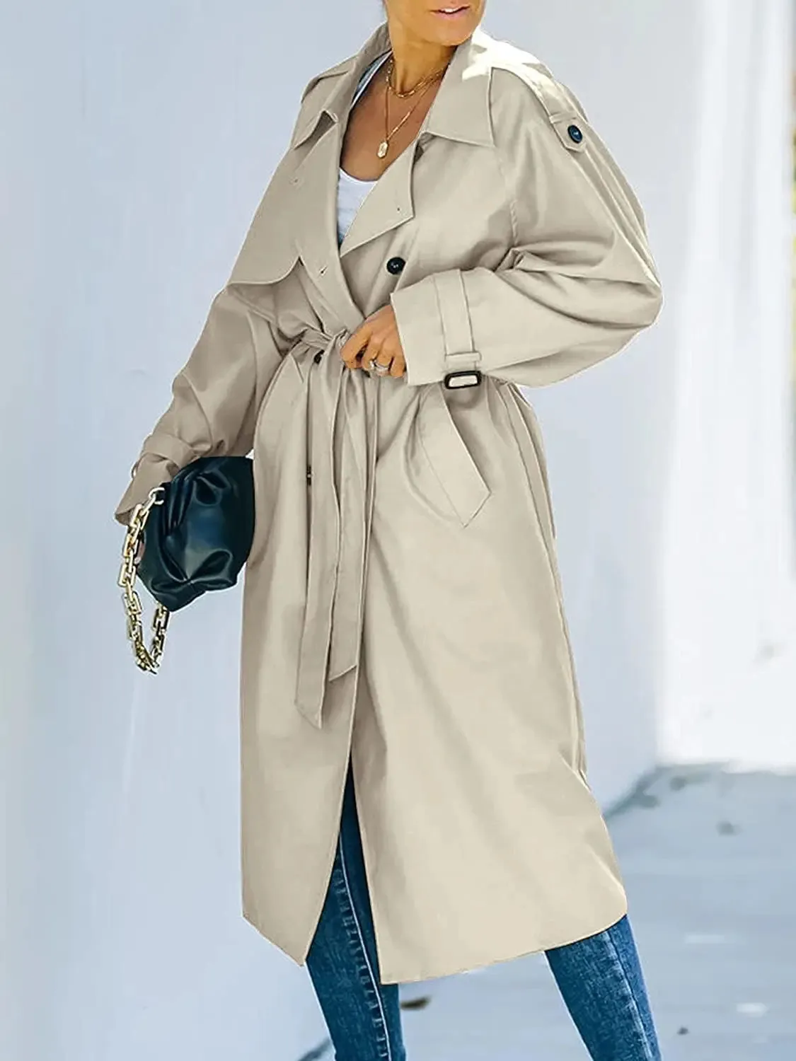 Kvinnors jackor Double Breasted Long Trench Female Coat Classic Lapel Long Sleeve Windproof Overcoat med Belt Autumn Streetwear 240109