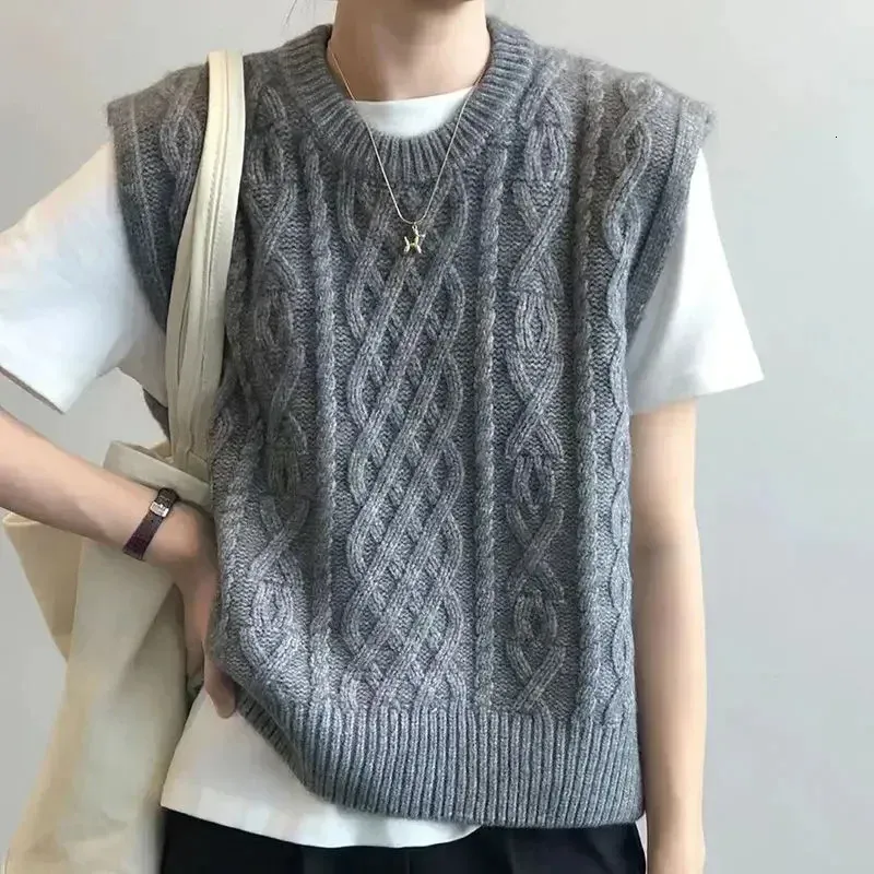 Gilet giapponese pullover girocollo girocollo pasta fritta maglione gilet per donna autunno sciolto piegato maglione gilet senza maniche 240110