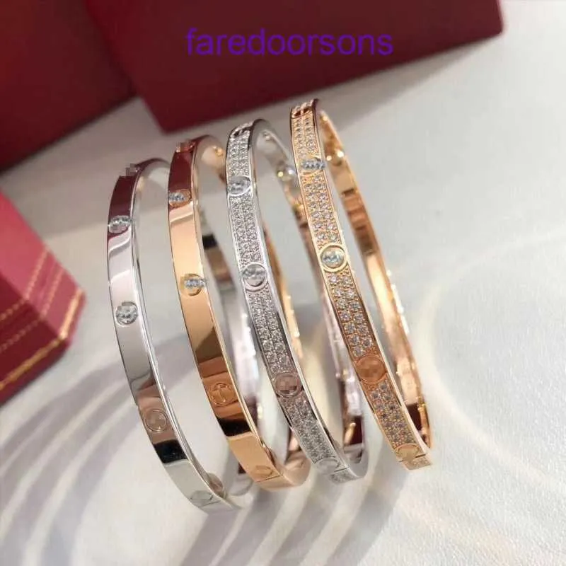 Carter Bracelets Bracelet de créateur pour femmes V carte d'or vis à la maison 18 carats en or rose version large perceuse bracelet boucle d'amour ont une boîte-cadeau