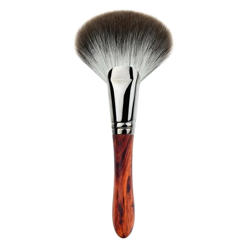 Brushes V05 pinceau de maquillage professionnel fait à la main doux cheveux de renard des neiges grand éventail forme pinceau de poudre pour le visage pinceaux de maquillage en bois de santal rouge