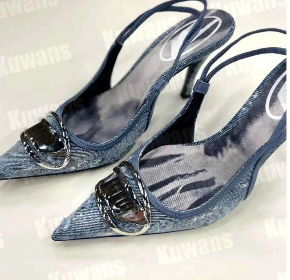 2024ss Nuovo D-Venus Denim Tacchi Slingback Sandali da donna Décolleté D Kittie Canvas D Venus Beach Estate Designer di lusso da donna Tacco alto 462