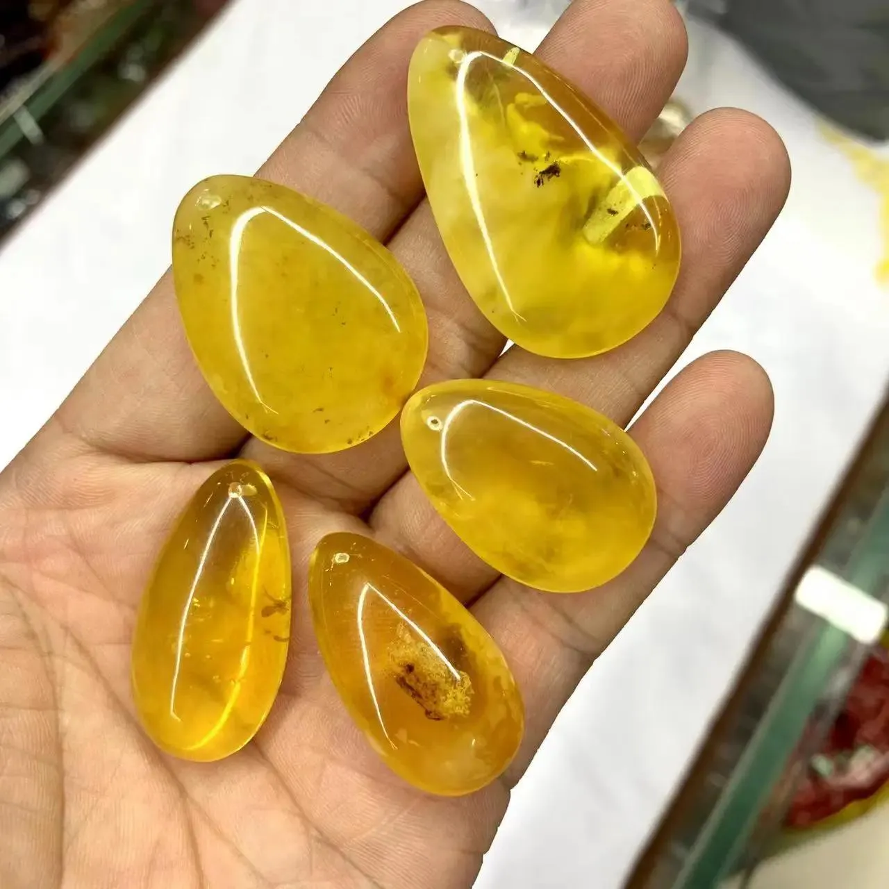 Pendants Drop Shape Natural Amber Pendant Natural Gemstone Jewelry Necklace Pendants For Women For Men For Gift Wholesale !