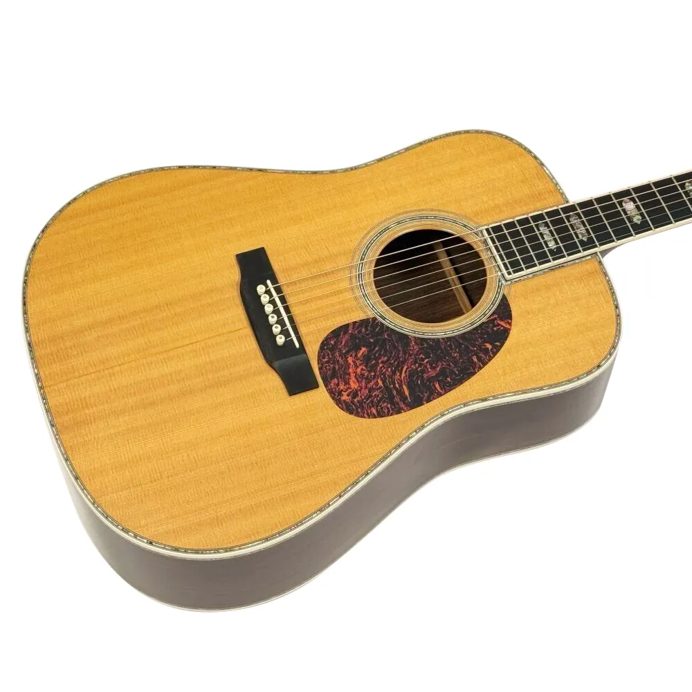 D 45 2007 resimlerle aynı akustik gitar