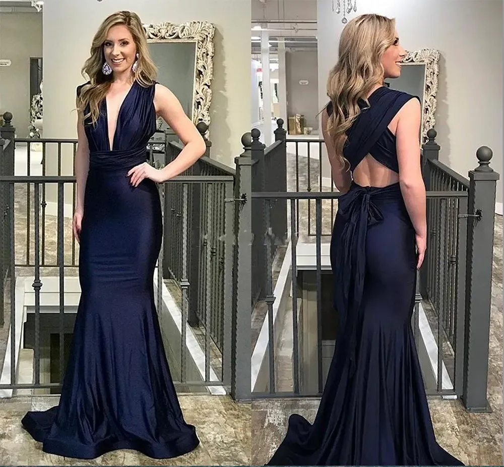 2024 Elegant Satin Mermaid Evening Dresses Sexy Deep V-Neck Backless Prom Dresses Sweep Train Formal Party Gowns Vestidos De Fiest