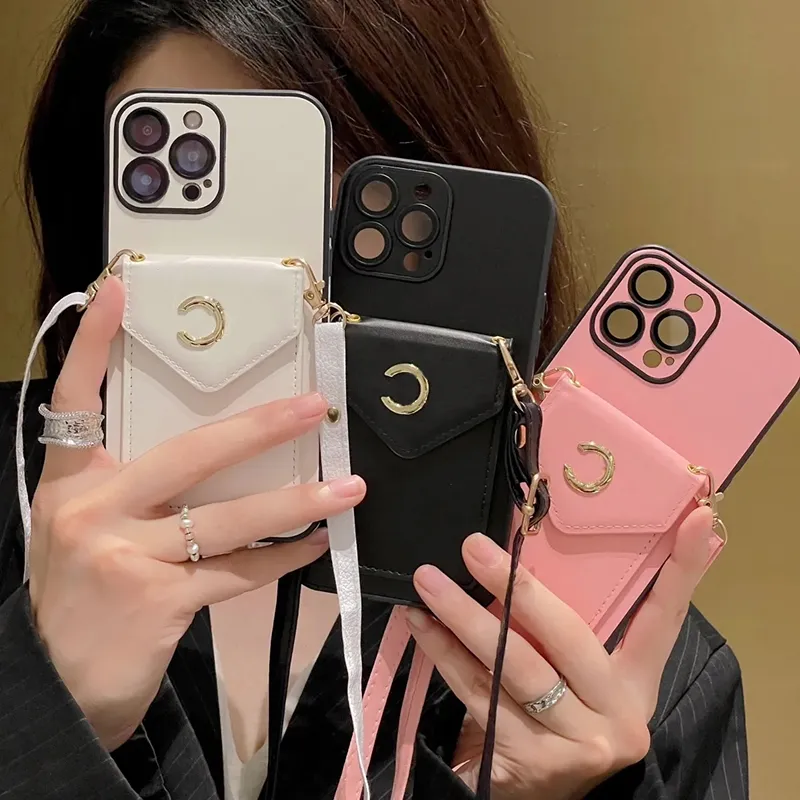 Modekorthållare Phonecase Designer Cross Body Phone Cases för iPhone 15Promax 15 14 12Promax 13Pro Max 11 14Proamx Triangular Phones Cover